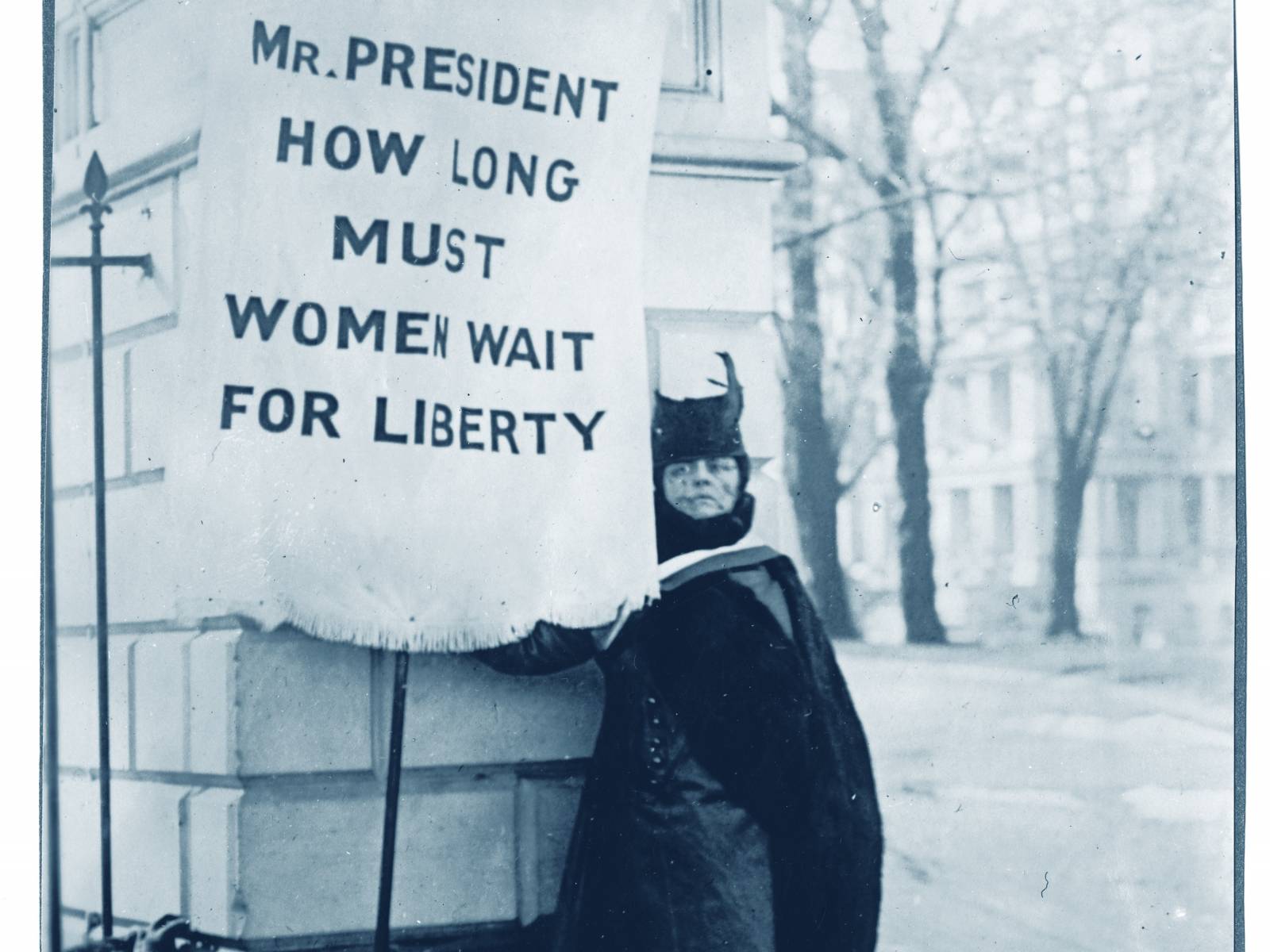 Alison Turnbull Hopkins pickets the White House, 1917. Courtesy of the National Woman's Party at the Belmont-Paul Women's Equality National Monument