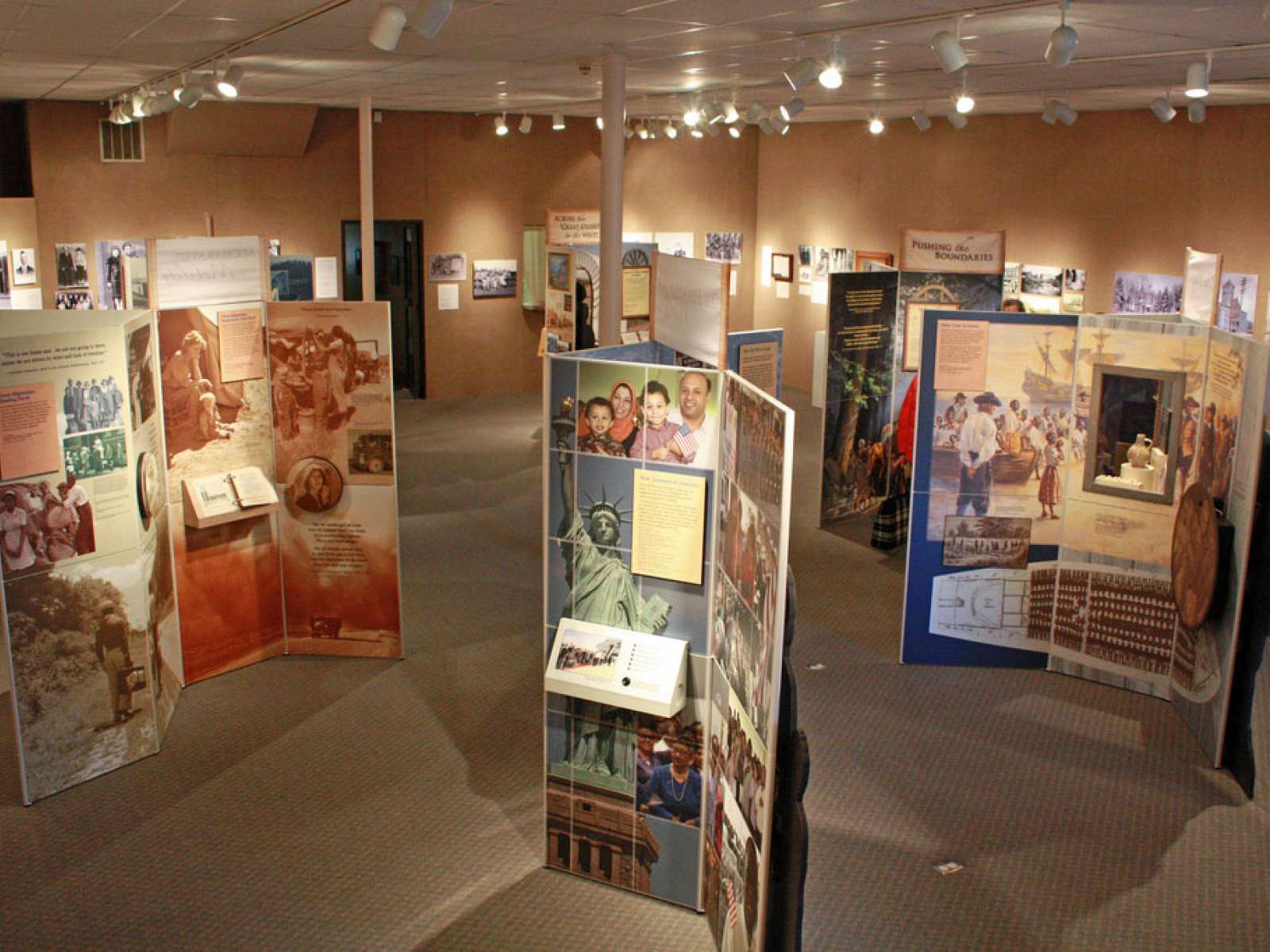 Monmouth, Illinois 2009 Birdseye view 
