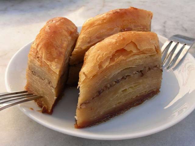 Photo of a baklava dessert on a plate. Pixabay stock photo